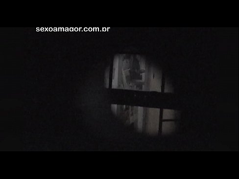 ❤️ Blondina este filmată în secret de un voyeur din cartier ascuns în spatele unor cărămizi goale ❤❌  at porn ro.hentaiser.ru ﹏
